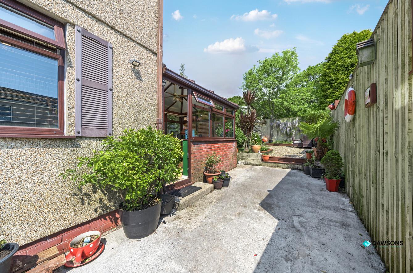 Olive Road, West Cross, Swansea, SA3 5JY